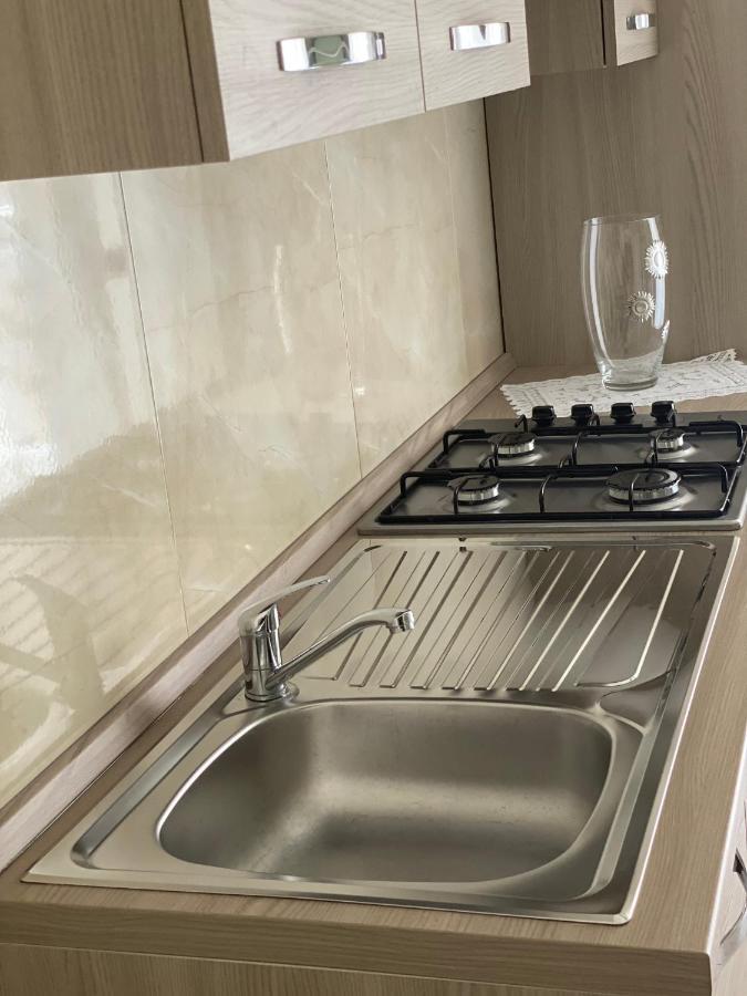 Falu Napoli Centro Camera Con Cucina E Bagno Privato Otel Dış mekan fotoğraf